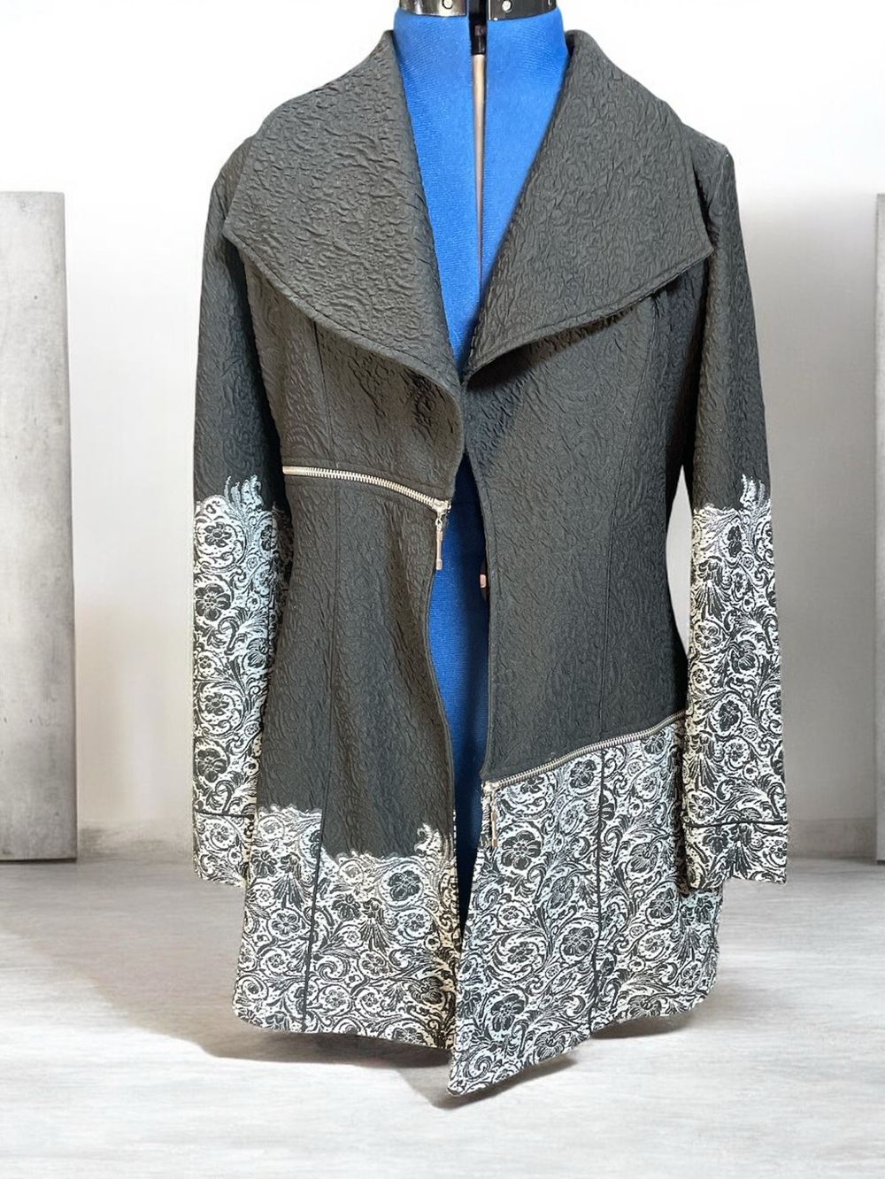 modern black/white blazer